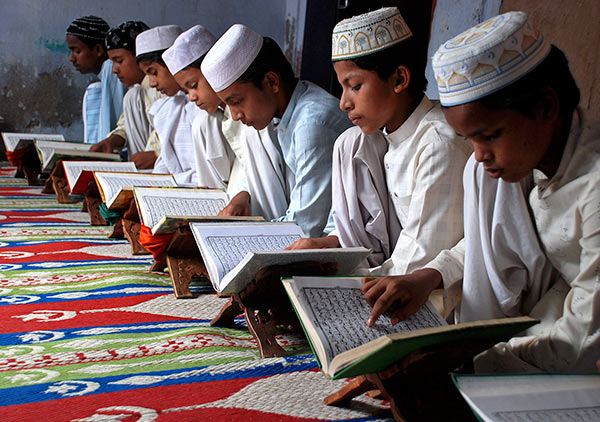 Children with takhtis