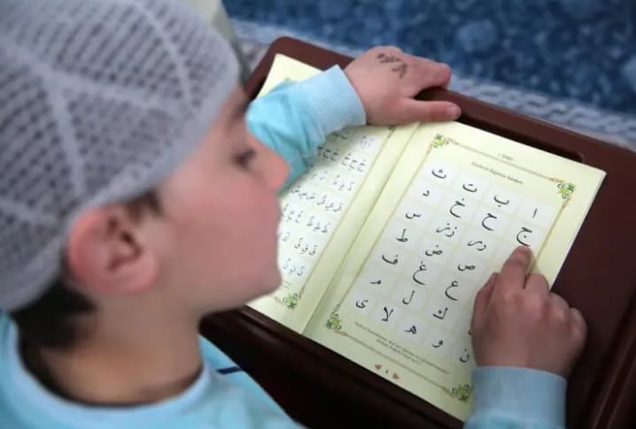 Kids reciting